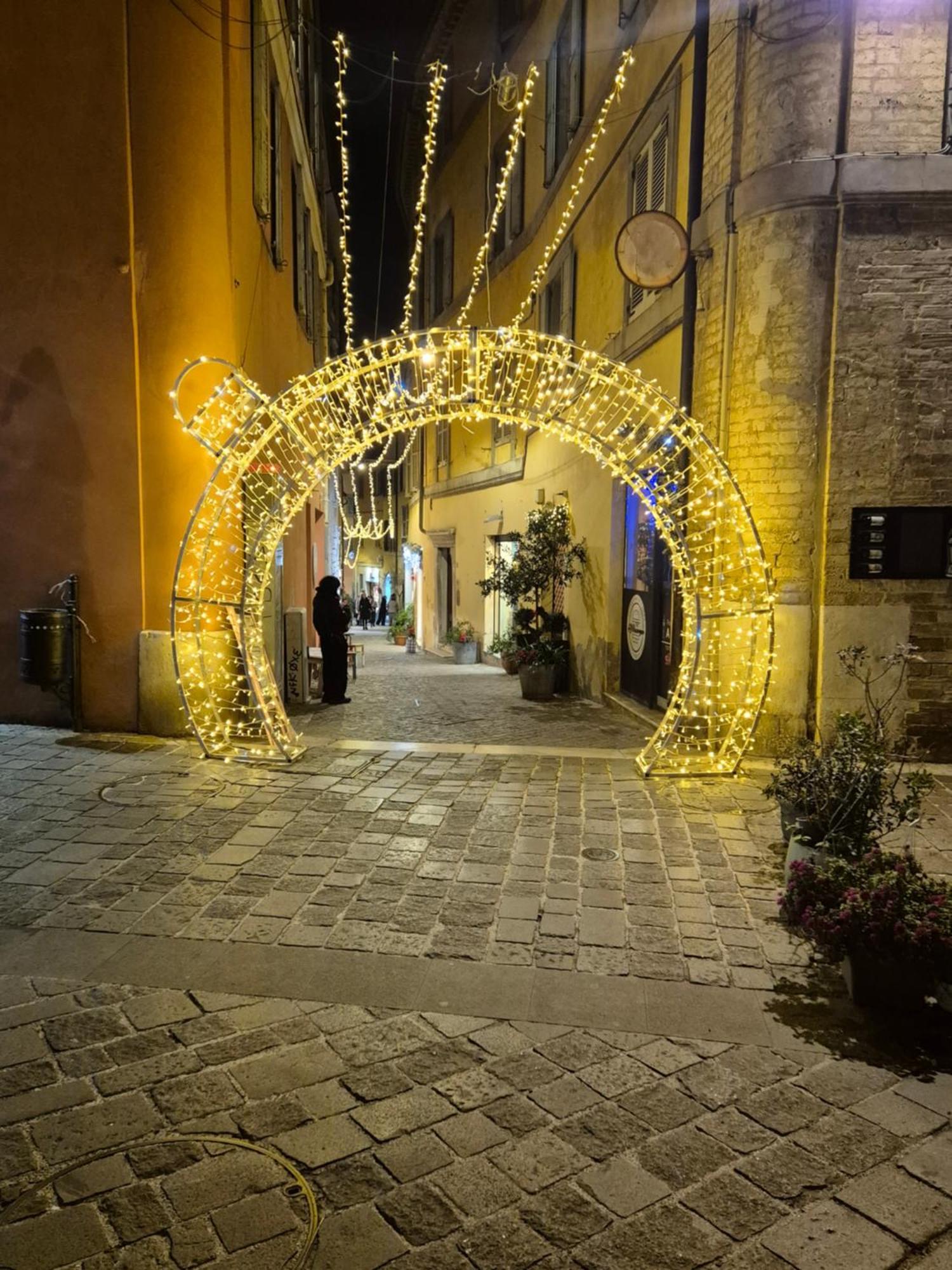 Palazzo Tancredi Lejlighed Ancona Eksteriør billede